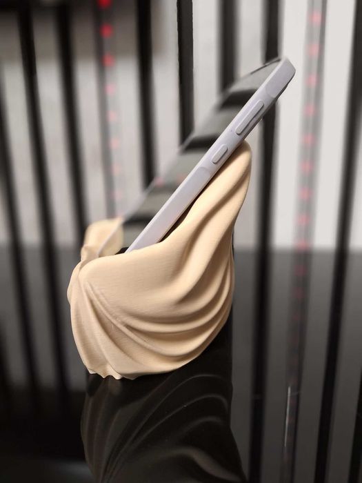 Suport de telefon – Design artistic