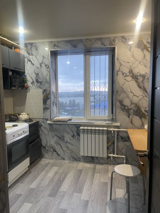 Продам 2 комн квартира