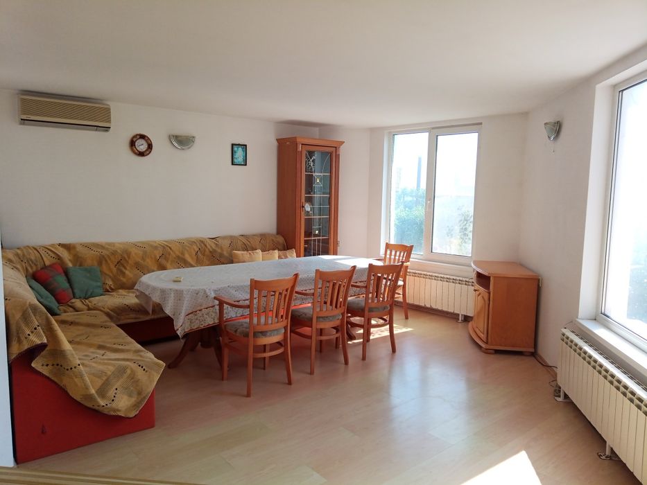 Дава се под наем Етаж от къща в с. Копринка, Област Стара Загора - 115 кв.м за 255 € - Снимка #6