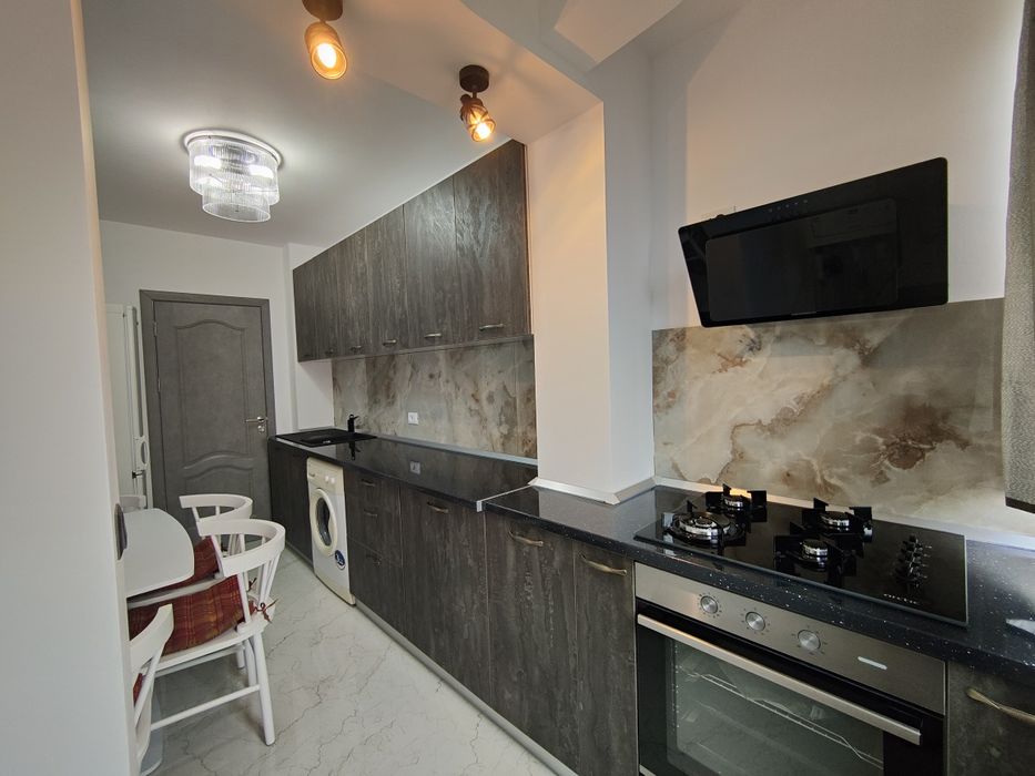 Închiriez apartament 2 camere zona Altex micro 20