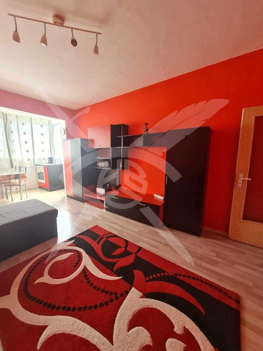 Дава се под наем Тристаен апартамент в Варна, Аспарухово - 75 кв.м за 300 € - Снимка #2