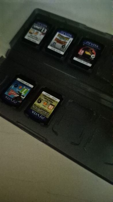 ps vita oled в идеальном состоянии