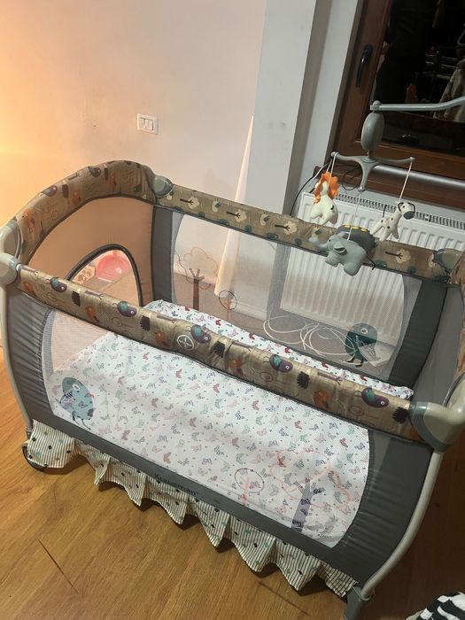 Vand pătuț bebe pliabil