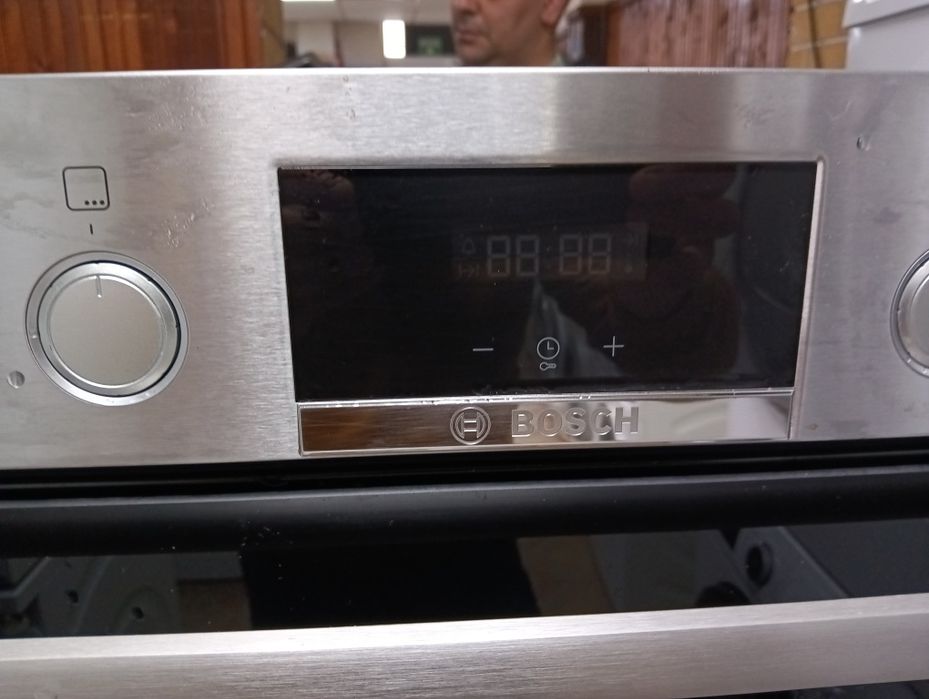 Иноксовапечка за вграждане Бош Bosch с две години гаранция