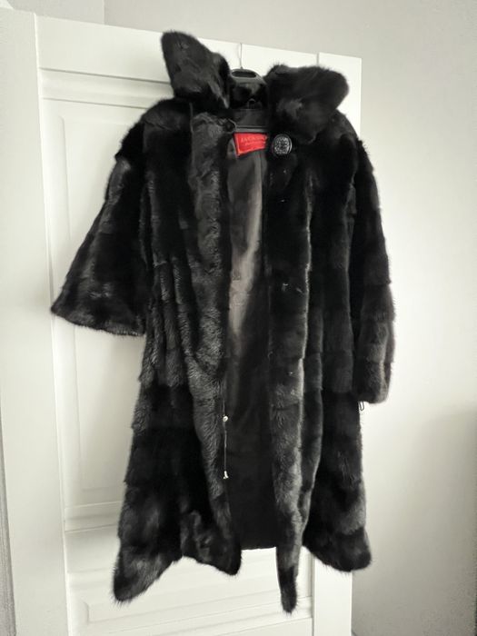 Норковая шуба c капюшоном