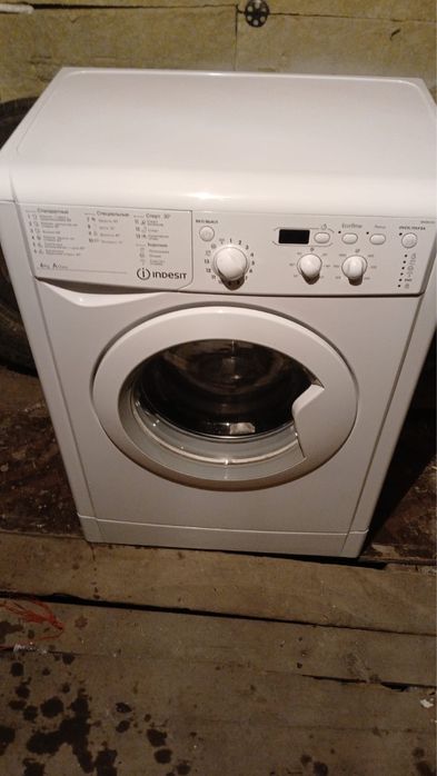 Продам стиральную машину автомат