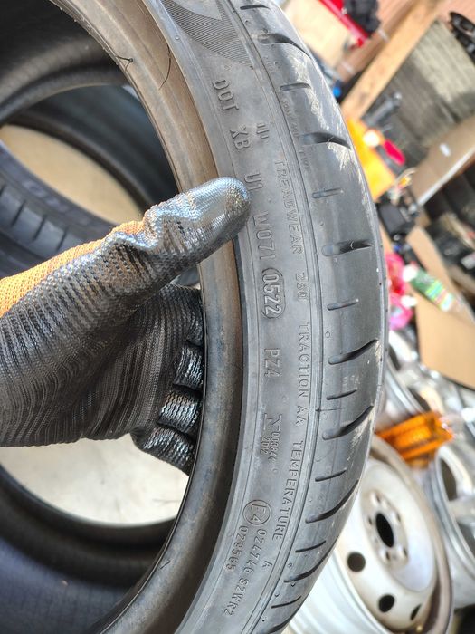 2бр.летни гуми PIRELLI 245 35 19 DOT22 цена за брой