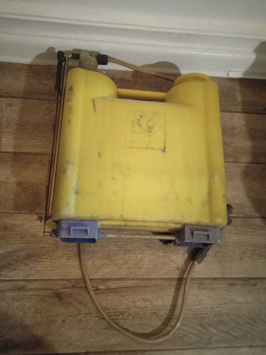 опрыскиватель садовый