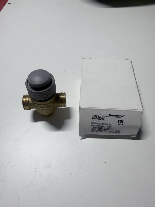 Vana cu 3 cai honeywall