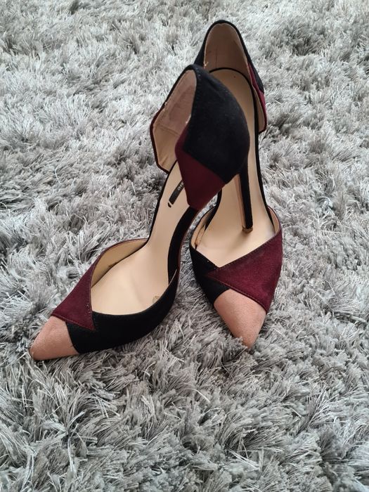 Официални обувки Zara