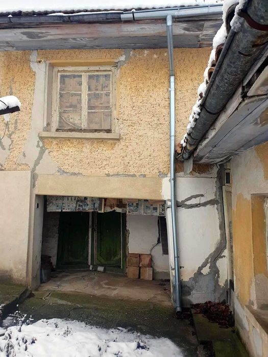 Продава се Къща в с. Горски горен Тръмбеш, Област Велико Търново - 100 кв.м за 255 €/кв.м - Снимка #10