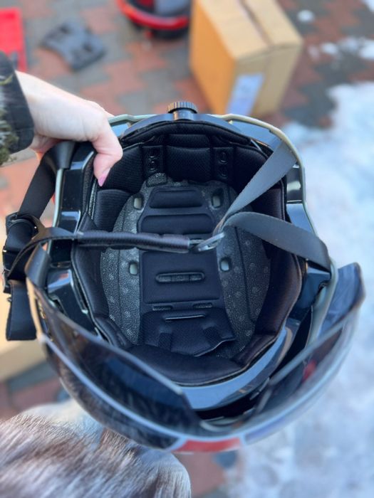 Casca protectie cu viziera fumurie