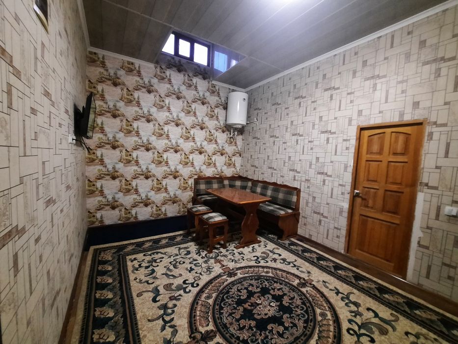 Ixcham va chiroyli uy sotiladi