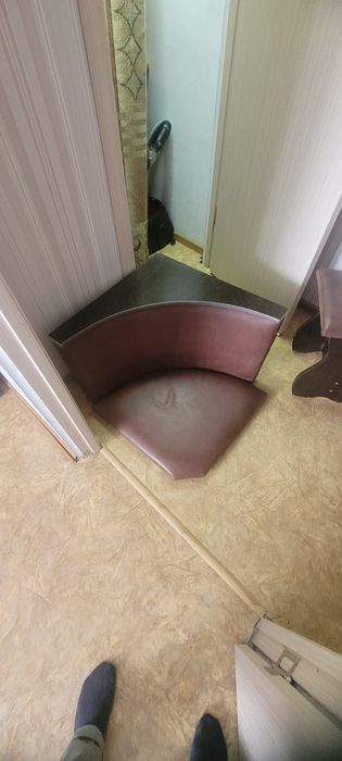 Продам уголок для кухни