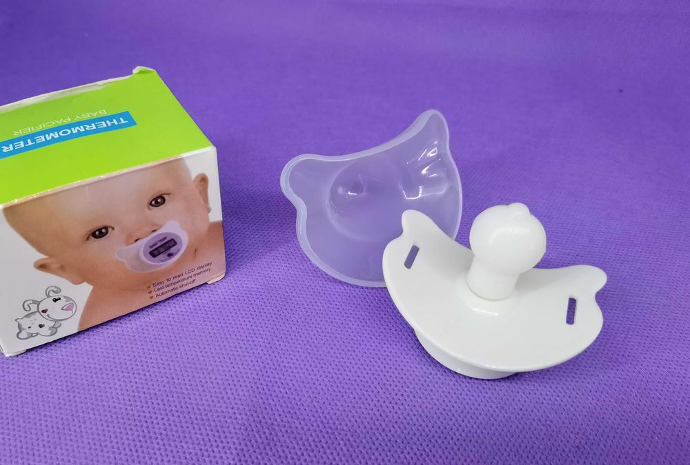 Дигитален термометър тип биберон за бебета- чисто нов