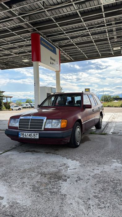 Mercedes-Benz W124 250D 6+1места/Шибедах/Вакуум