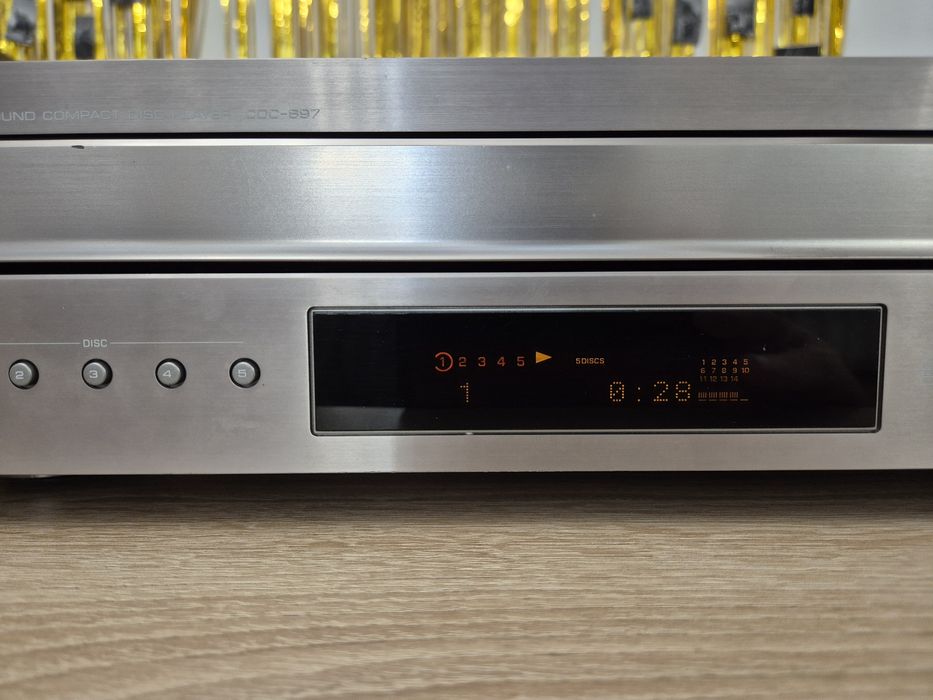 CD Player Yamaha CDC-697 – 5 Disc Changer – Sunet Hi-Fi