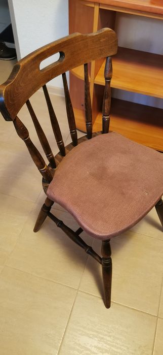 Трапезен стол, Троянска мебел, Струговани, тапициран