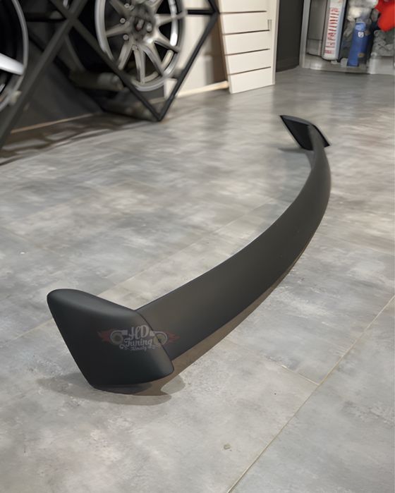 Спойлер на стекло Subaru Impreza GDB