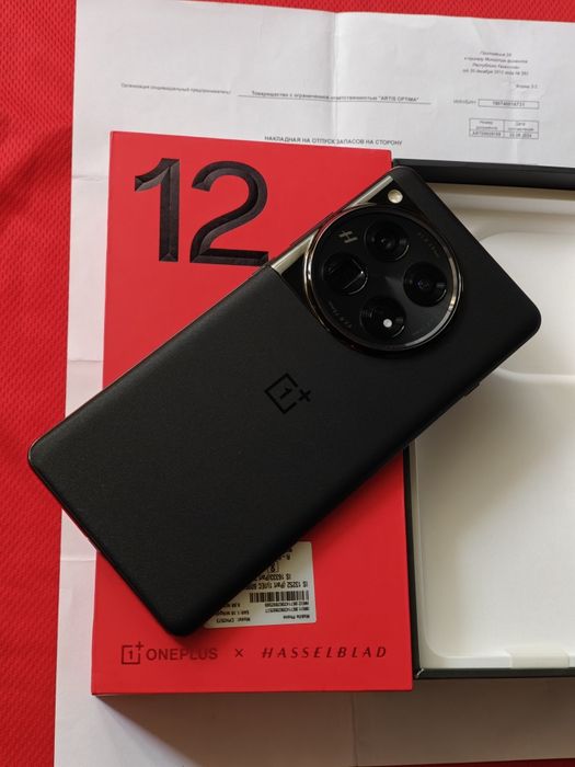 One Plus 12 256 gb Ram Ram 16 5G