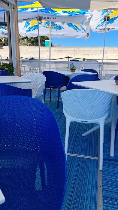 Restaurant ponton port turistic Mangalia