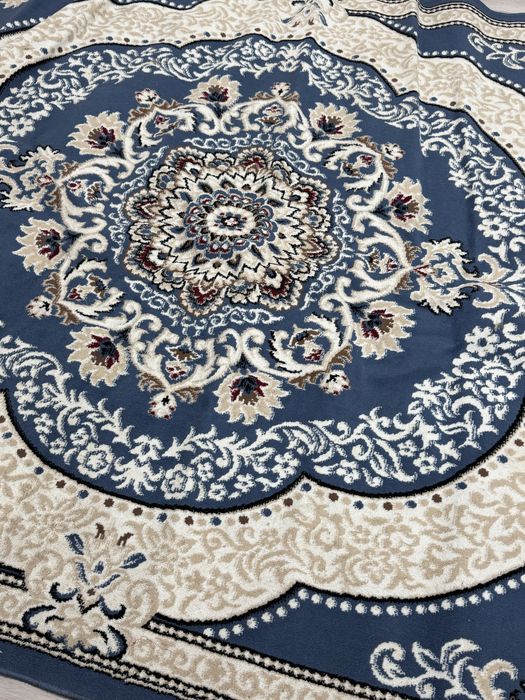 Продается ковёр б/у