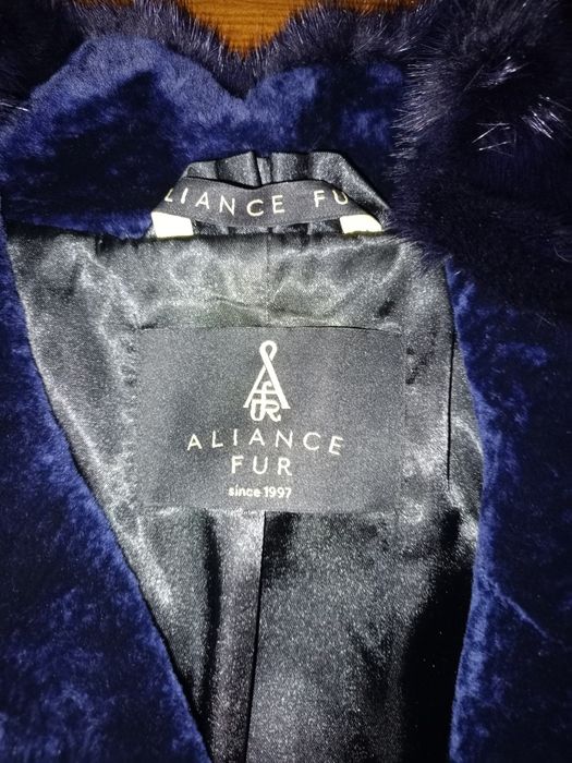 Мутоновая  шуба р-р  50