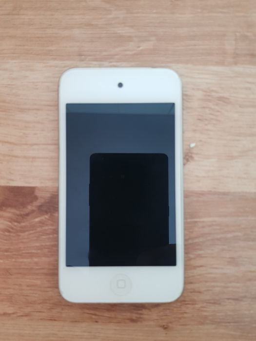 iPod 32GB работещ