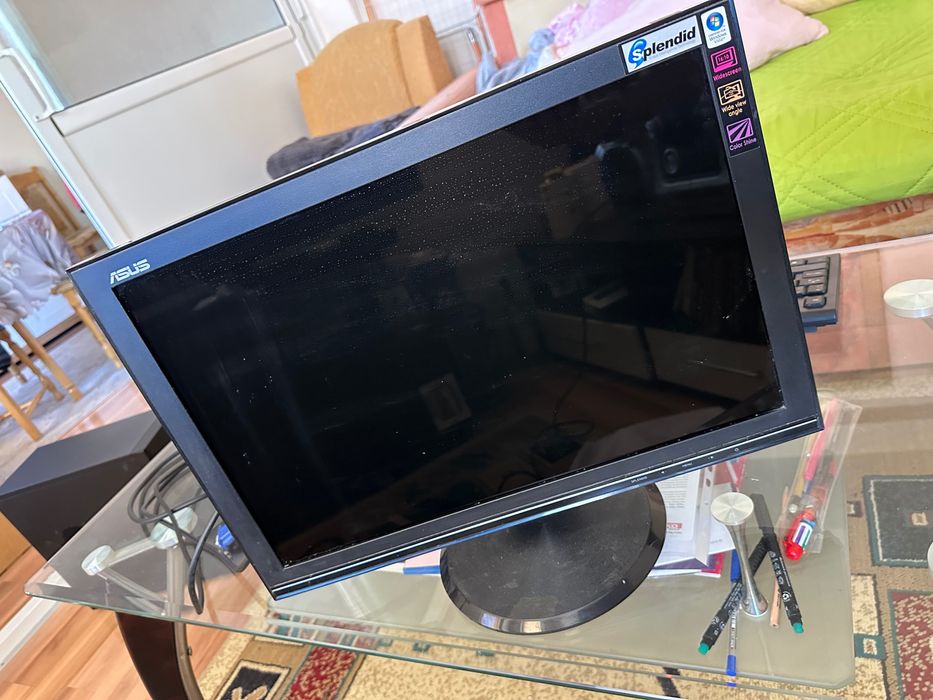 Пълен комплект настолен компютър ASUS – Подходящ за офис, обучение или части