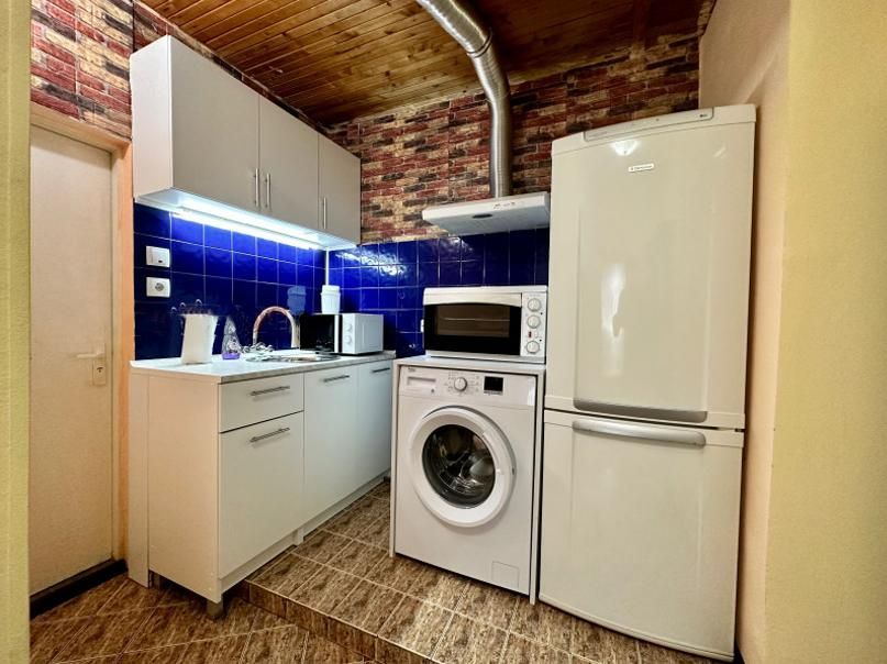 Дава се под наем Тристаен апартамент в София, Младост 4 - 64 кв.м за 697.17 € - Снимка #2