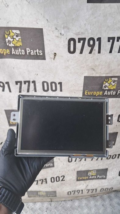 display navigatie Jaguar XE  X760 an 2016 cod FK72-19C299-AA