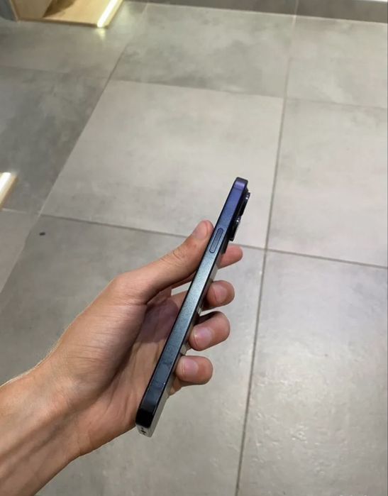 iPhone 15 Pro Max в идеальном состоянии