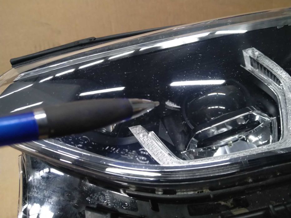 Ляв фар за BMW X3 2019 година