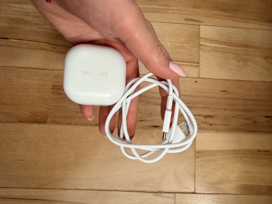 Наушники Samsung Galaxy Buds 2