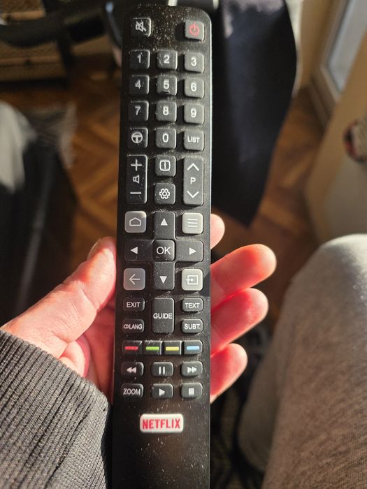 Смарт Телевизор  TLC