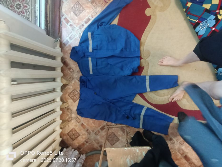 Продам спец одежду