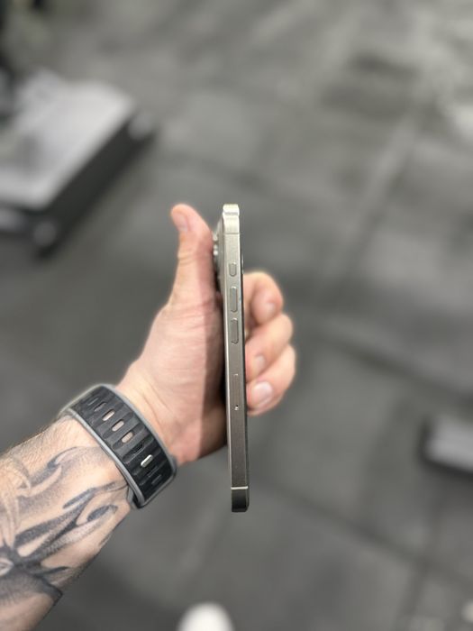 Iphone 15 pro. 128 Gb