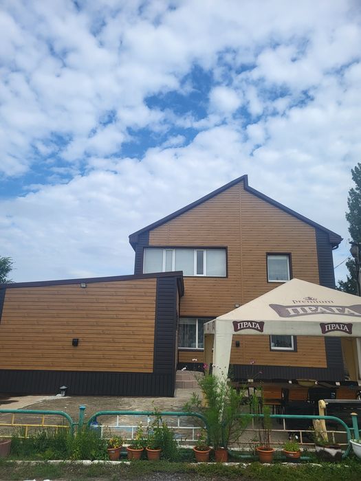 Продам дом 230 кв.м. район Лесозавод