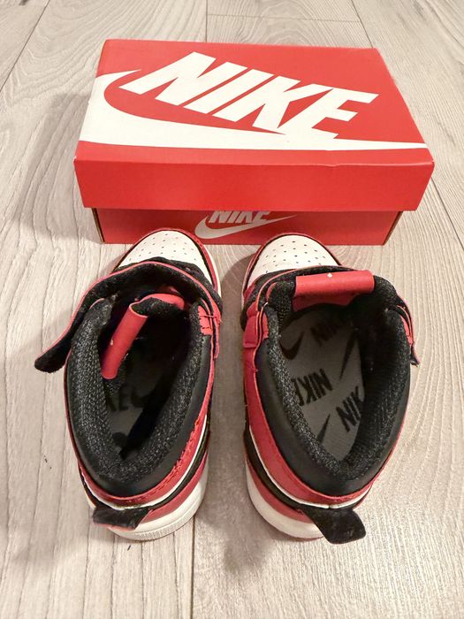 Nike Jordan copii marime 25