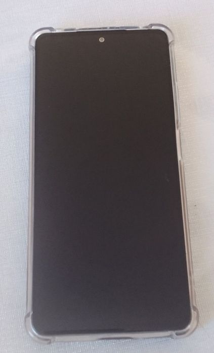 Продам  телефон .