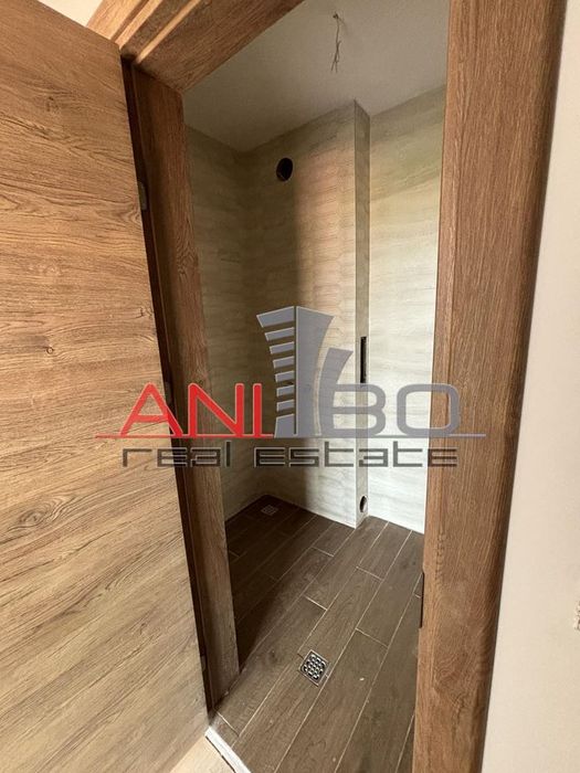 Продава се Двустаен апартамент в Варна, Бриз - 67 кв.м за 1355 €/кв.м - Снимка #5