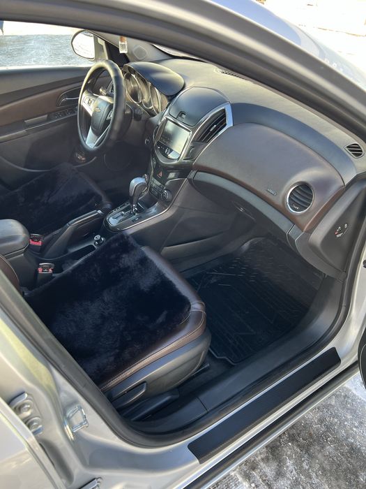 Chevrolet Cruze 2013г