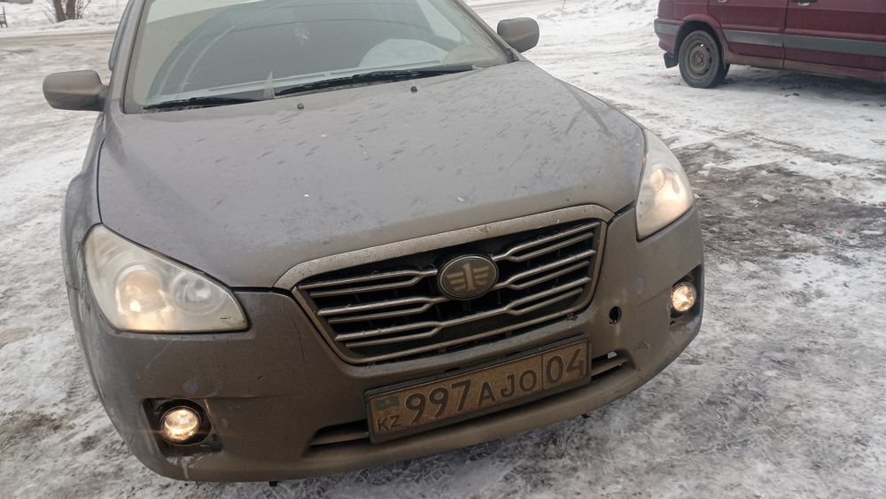 Продам машину 2013 год