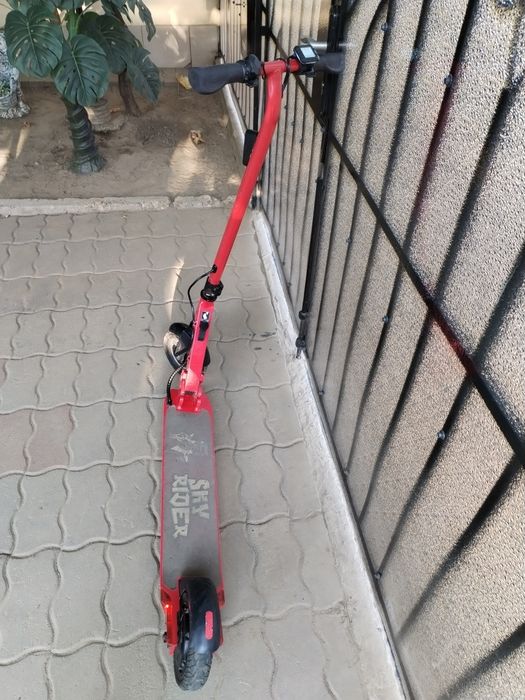 Trotinetă electrică