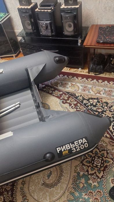 Продаётся лодка Ривьера 3.20 с надувным дном