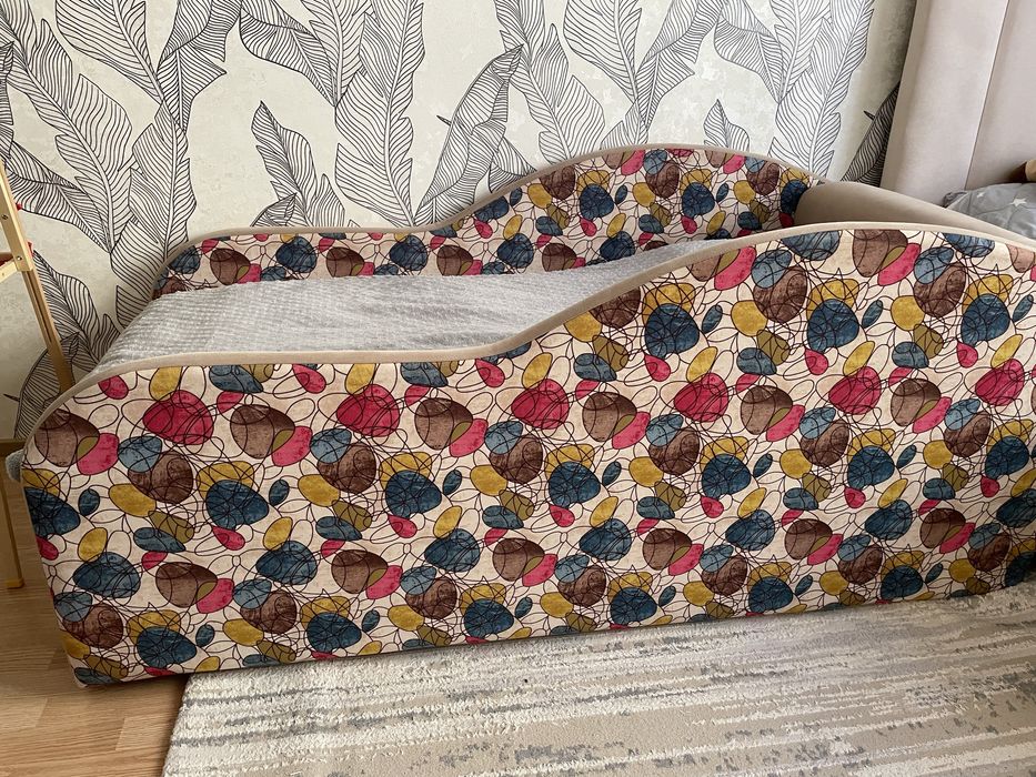 Детский диван в хорошем состояни