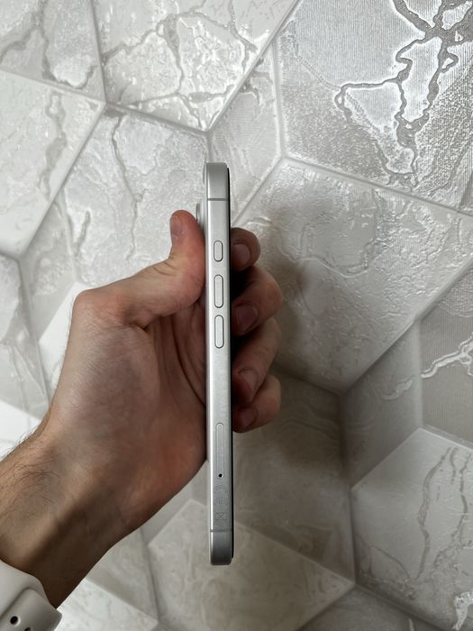 IPhone 16 айфон смартфон телефон гаджет