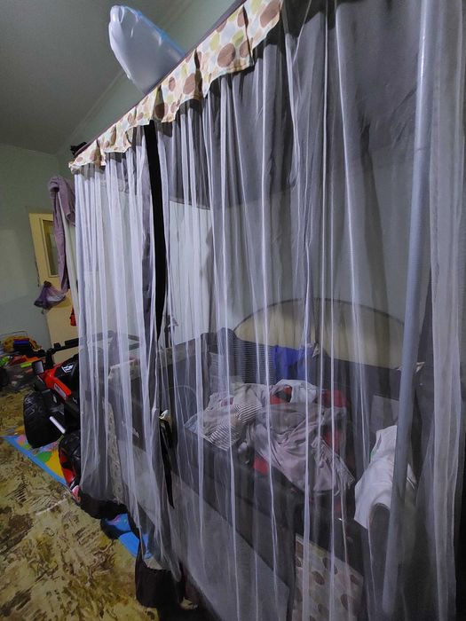 Детская кроватка манеж