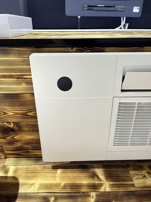 Однопоточный кассетный кондиционер Midea 18 000 BTU