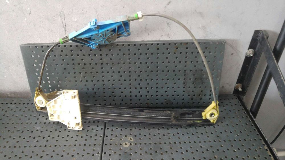 Macara geam electric stanga spate audi a4 b7 8e